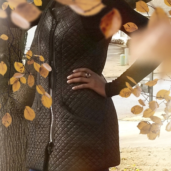 Vest, jacket - Picture 2 of 4